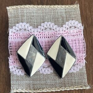 Brand New - Vintage Black and Cream Geometric Earrings
